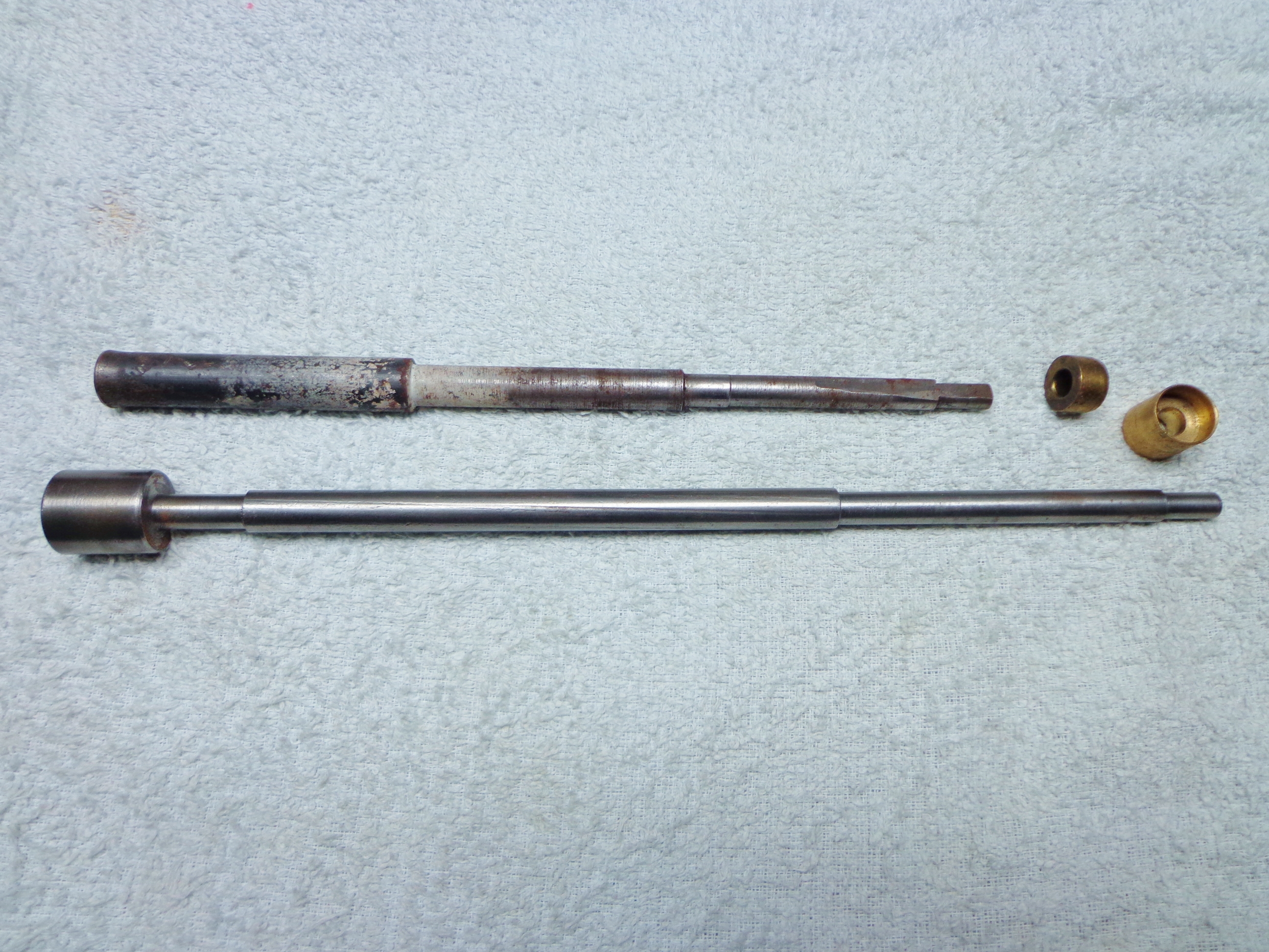 Topic way to remove Shift Rod Seal On 1957 Johnson 5.5? cd14